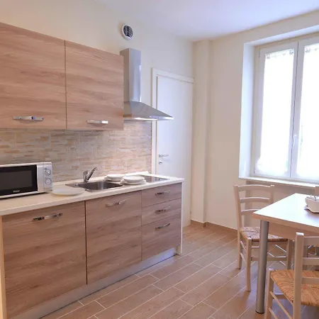 Zephiro Rta Apartmanhotel