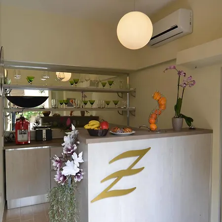 Zephiro Rta Apartmanhotel 2*
