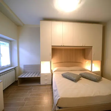 Zephiro Rta Apartmanhotel