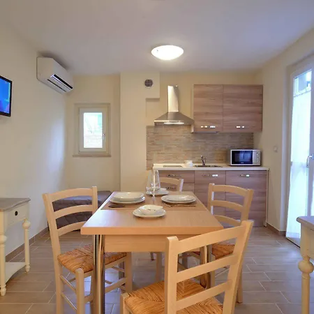 Zephiro Rta Apartmanhotel Montecatini Terme